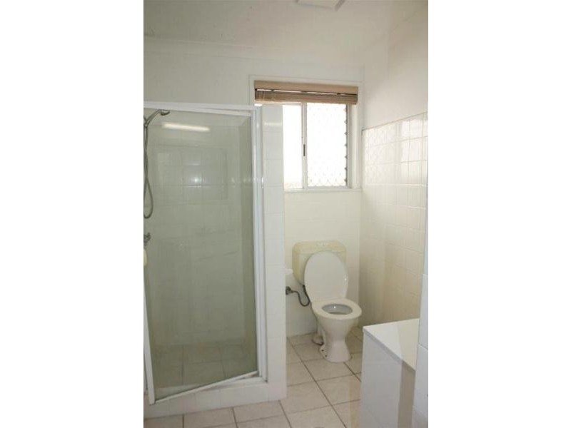 56 Amalfi Drive, Isle Of Capri QLD 4217