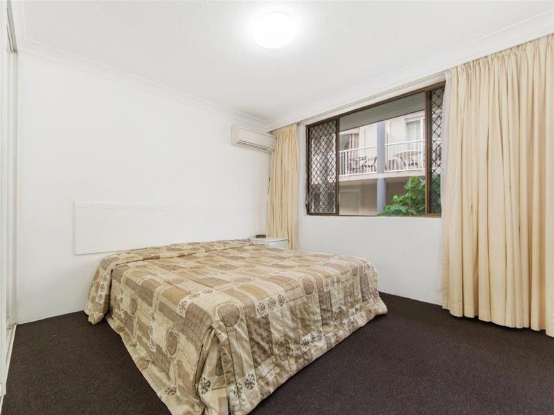 25/24 Hamilton Avenue, Surfers Paradise QLD 4217