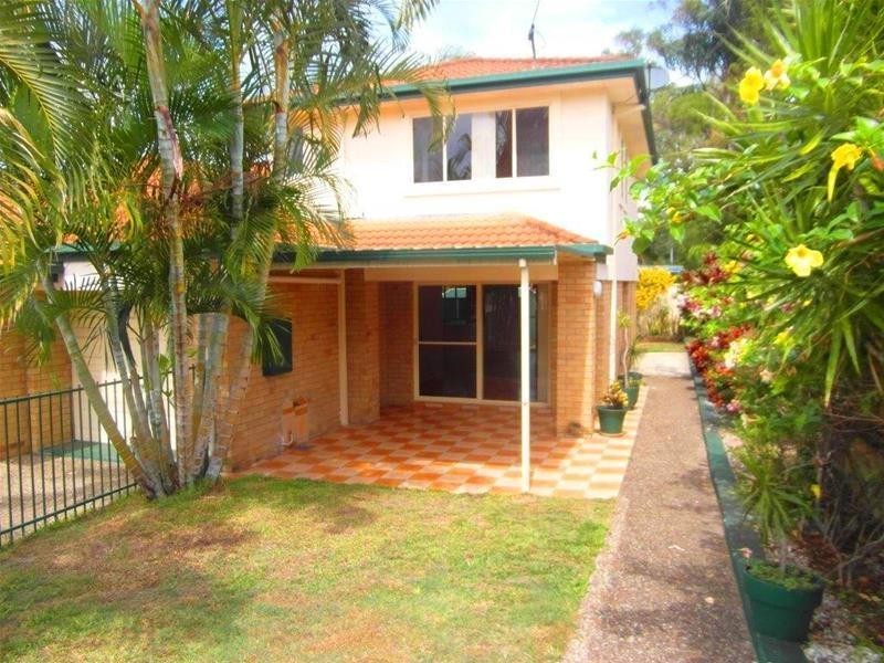 14 Louise Street, Southport QLD 4215
