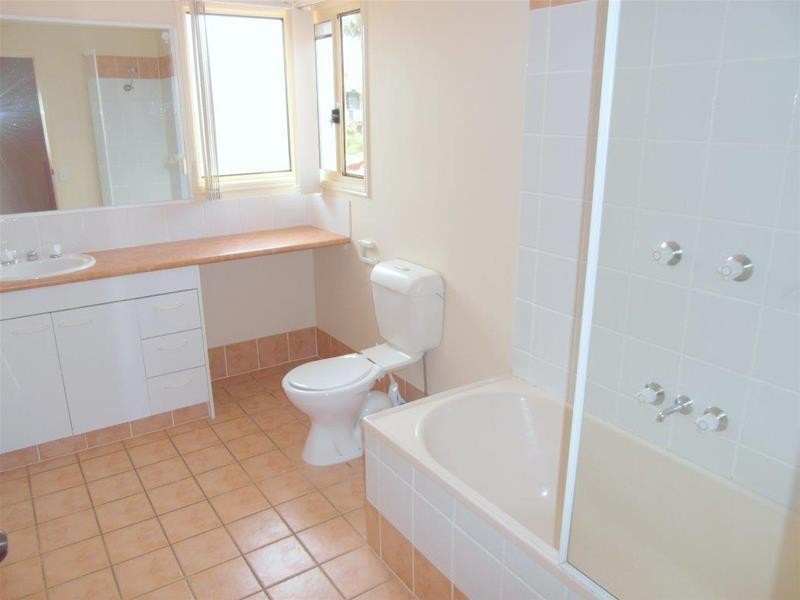 14 Louise Street, Southport QLD 4215