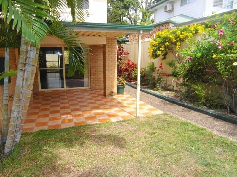 14 Louise Street, Southport QLD 4215