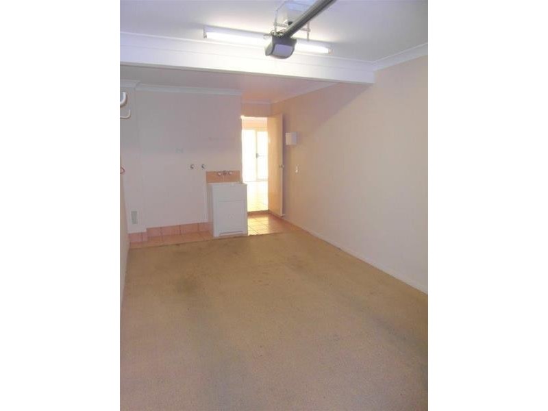 14 Louise Street, Southport QLD 4215