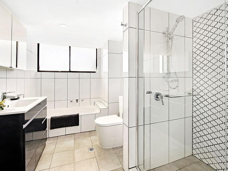 12E/80 The Esplanade, Surfers Paradise QLD 4217