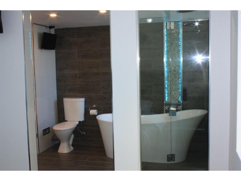 35 Orchid Avenue, Surfers Paradise QLD 4217