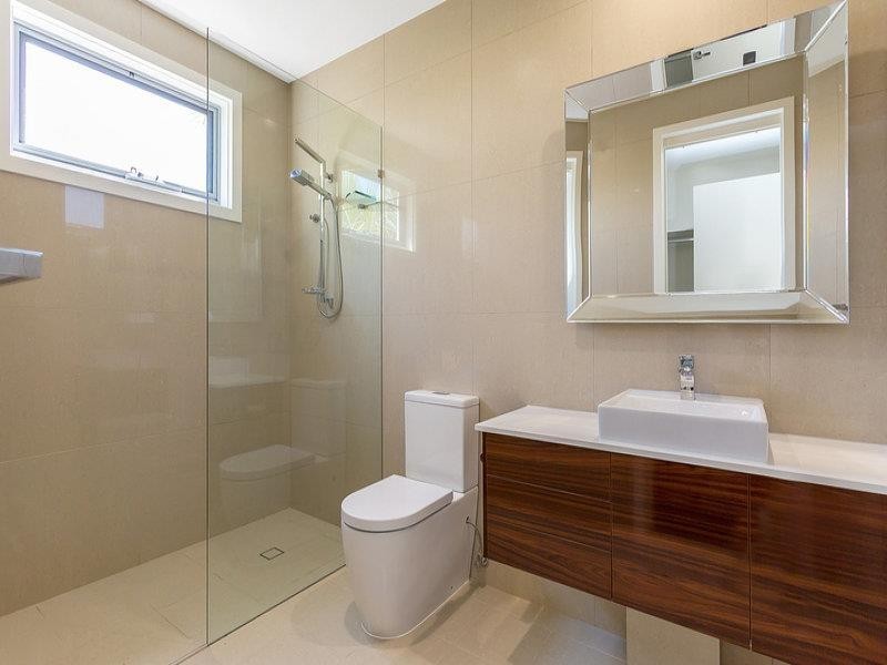 10 Midshipman Court, Paradise Waters QLD 4217