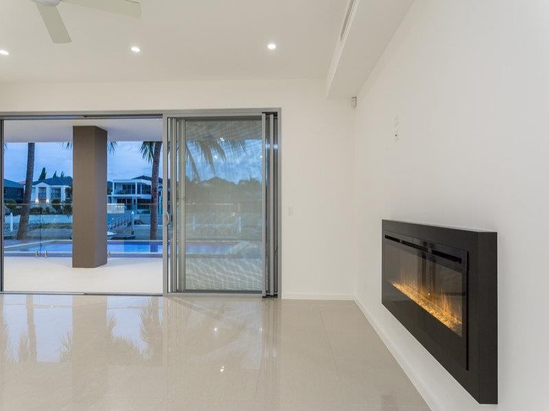 10 Midshipman Court, Paradise Waters QLD 4217