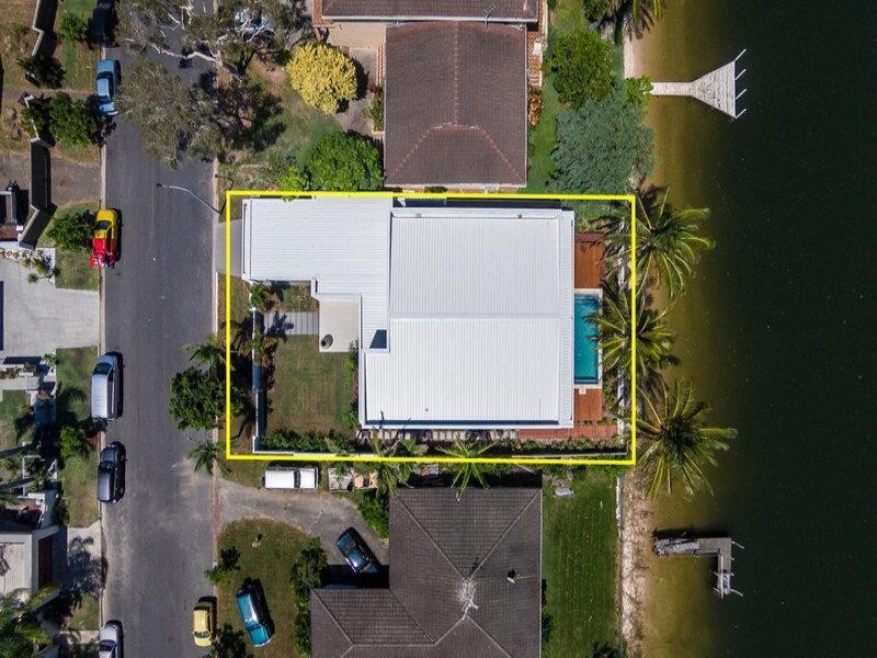 10 Midshipman Court, Paradise Waters QLD 4217