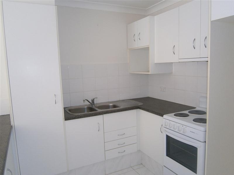 86 Lawrence Drive, Nerang QLD 4211