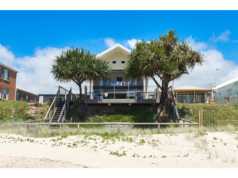 87 Jefferson Lane, Palm Beach QLD 4221