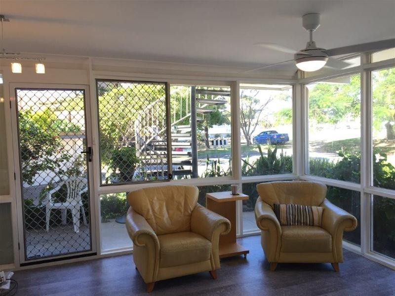 1/5 Holborow Close, Surfers Paradise QLD 4217