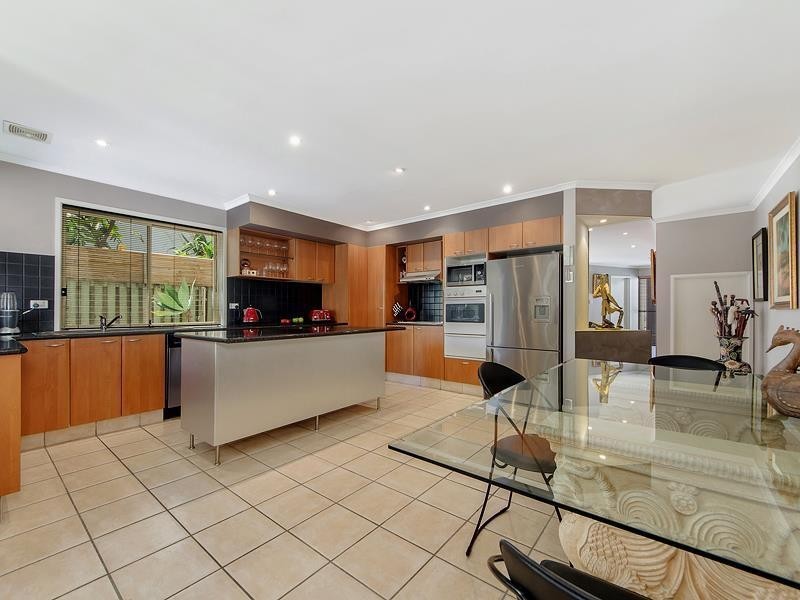 19  Birt Avenue, Budds Beach, Surfers Paradise QLD 4217