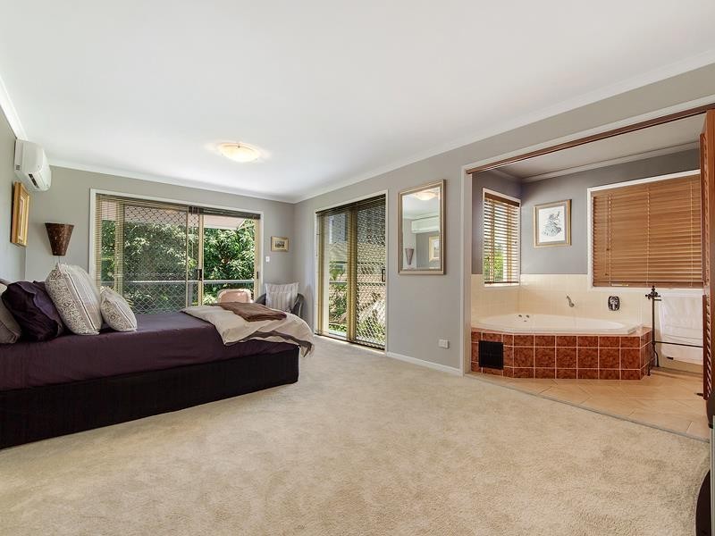 19  Birt Avenue, Budds Beach, Surfers Paradise QLD 4217