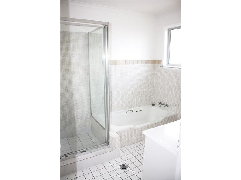 13 Sunset Boulevard, Surfers Paradise QLD 4217