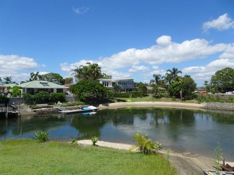 64a Rapallo Avenue, Isle Of Capri QLD 4217
