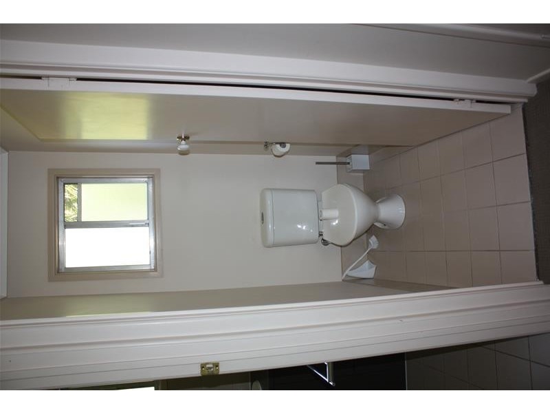 18 Berrigan Street, Southport QLD 4215