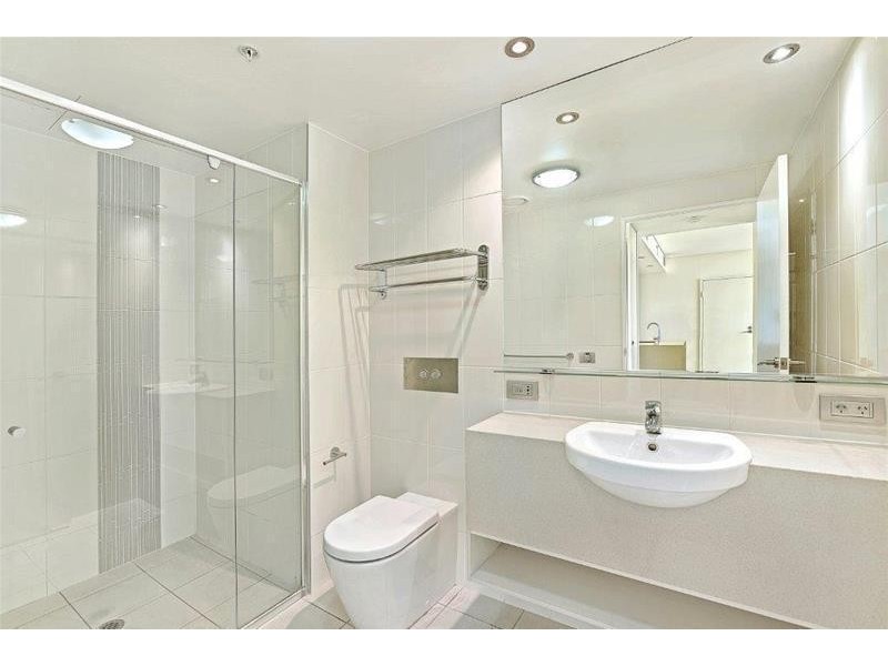 3018 Surfers Paradise Boulevard, Surfers Paradise QLD 4217