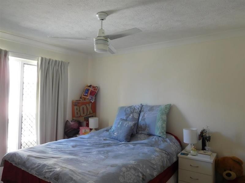 42 Beach Parade, Surfers Paradise QLD 4217