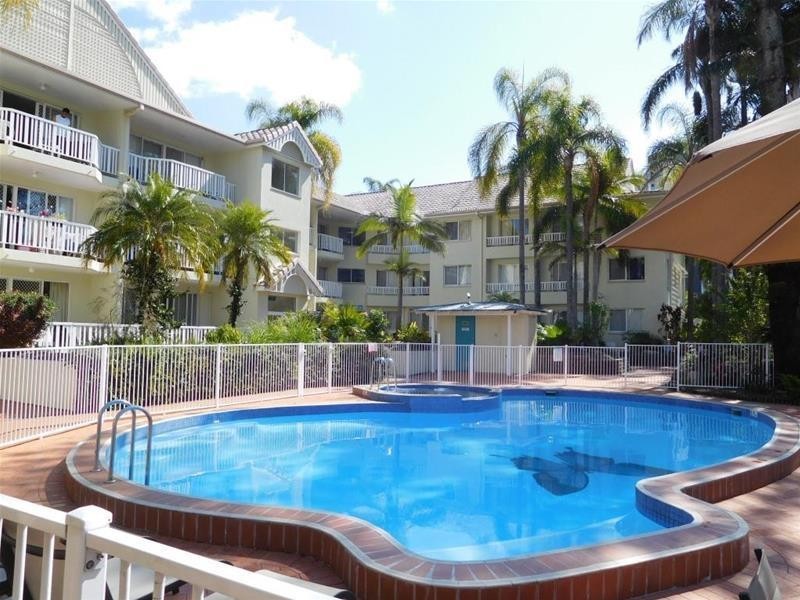 42 Beach Parade, Surfers Paradise QLD 4217