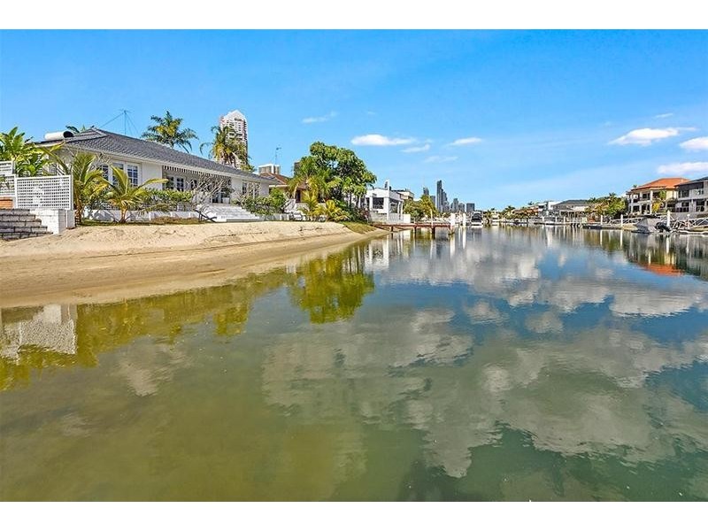 6 Viking Court, Paradise Waters QLD 4217