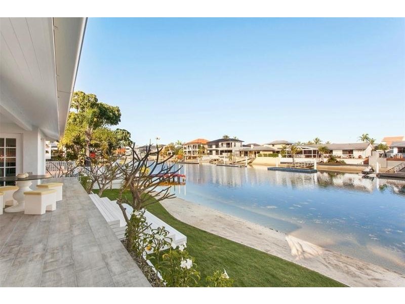 6 Viking Court, Paradise Waters QLD 4217