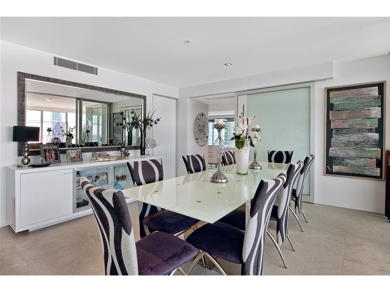 9 Hamilton Avenue “Q1″, Surfers Paradise QLD 4217