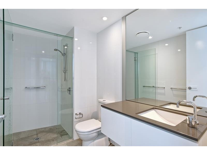 9 Hamilton Avenue “Q1″, Surfers Paradise QLD 4217