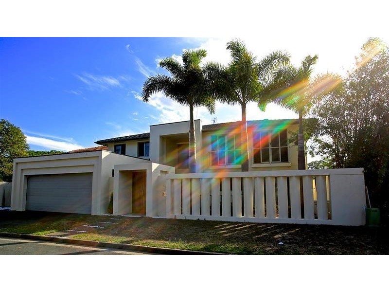 6 Biggs Place, Southport QLD 4215
