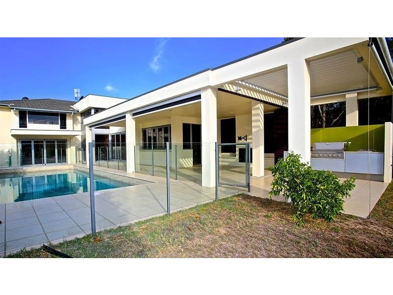 6 Biggs Place, Southport QLD 4215