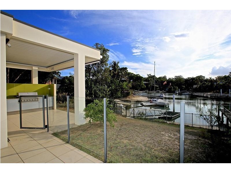 6 Biggs Place, Southport QLD 4215