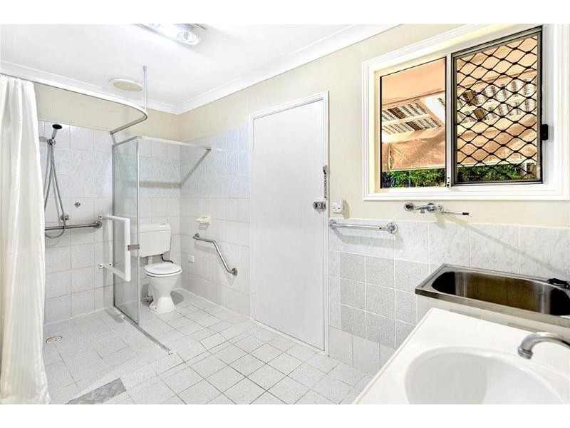 83/33 Edmund Rice Drive, Southport QLD 4215