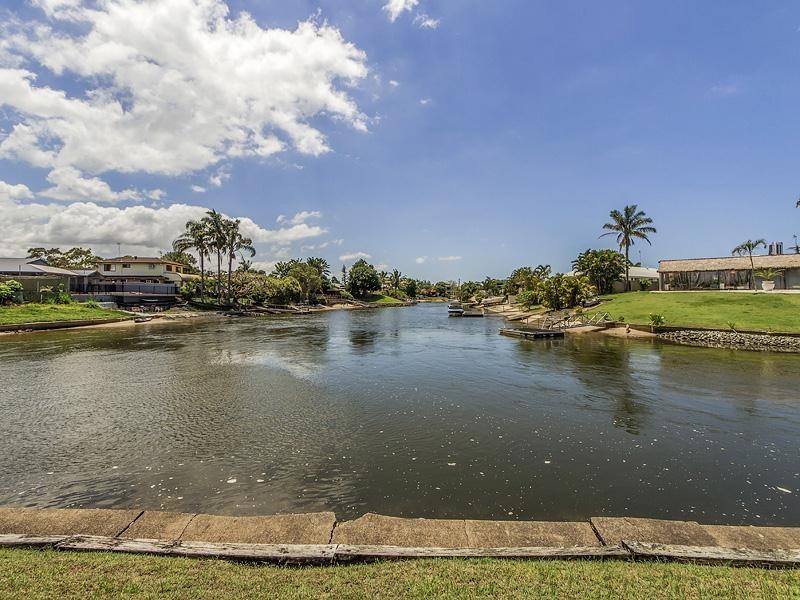 10 La Spezia Court, Surfers Paradise QLD 4217