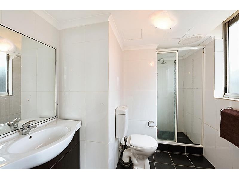 “Centrepoint” 67 Ferny Avenue, Surfers Paradise QLD 4217