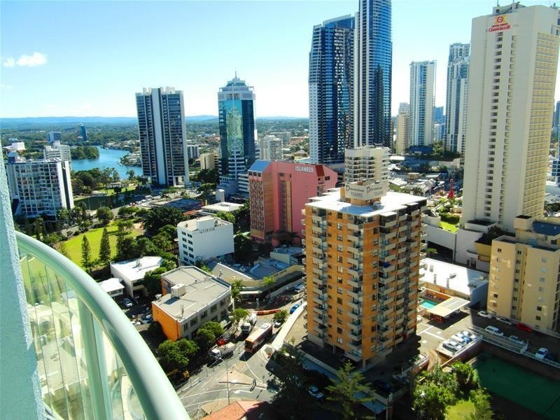 25 Laycock Street ‘Mantra Legends’, Surfers Paradise QLD 4217