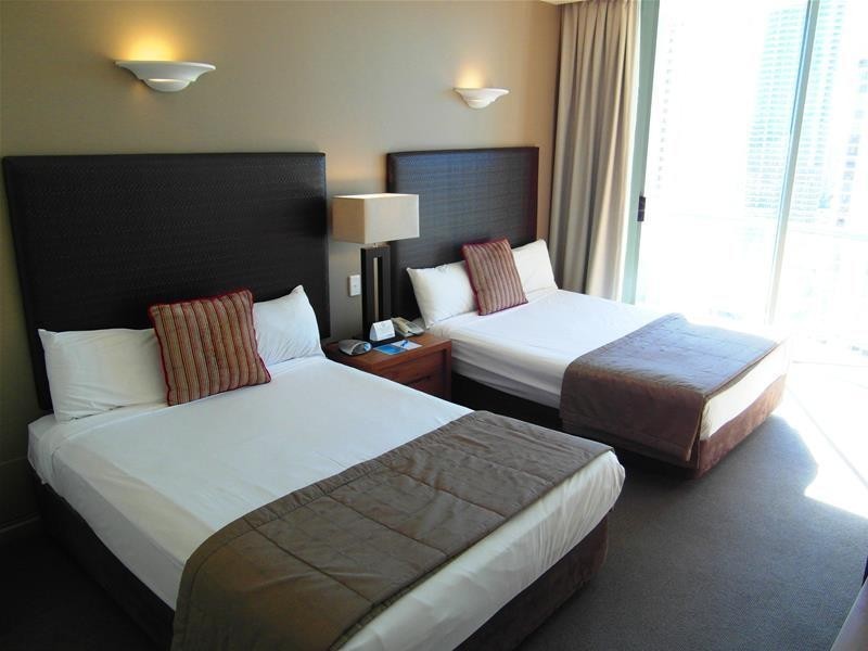 25 Laycock Street ‘Mantra Legends’, Surfers Paradise QLD 4217