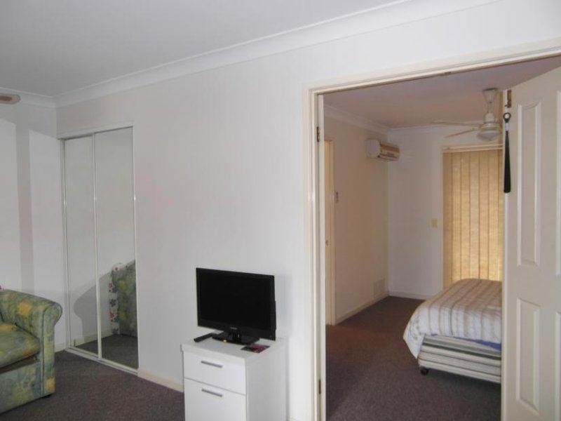 83 Heeb Street ‘Madison Garden Villas’, Ashmore QLD 4214