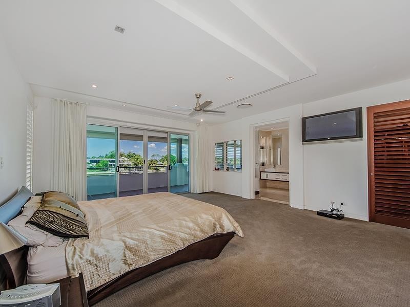 26 Kookaburra Court, Sorrento QLD 4217