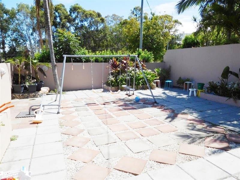 1/94 Imperial Parade, Labrador QLD 4215