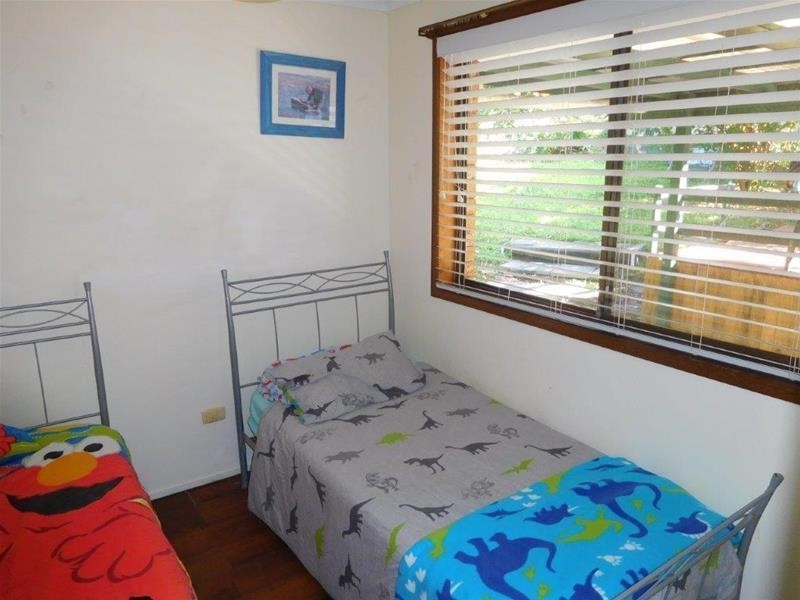 1 & 2/4 Virginia Grove, Southport QLD 4215