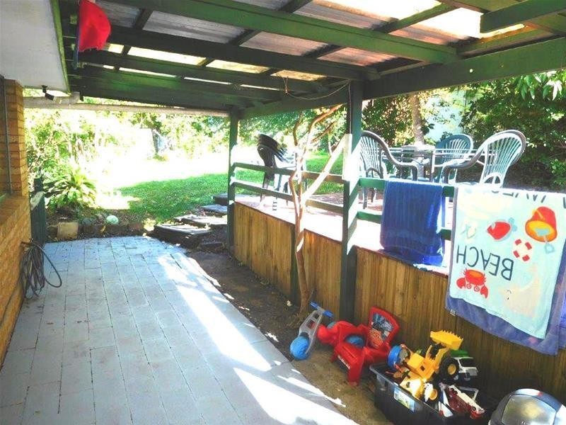 1 & 2/4 Virginia Grove, Southport QLD 4215