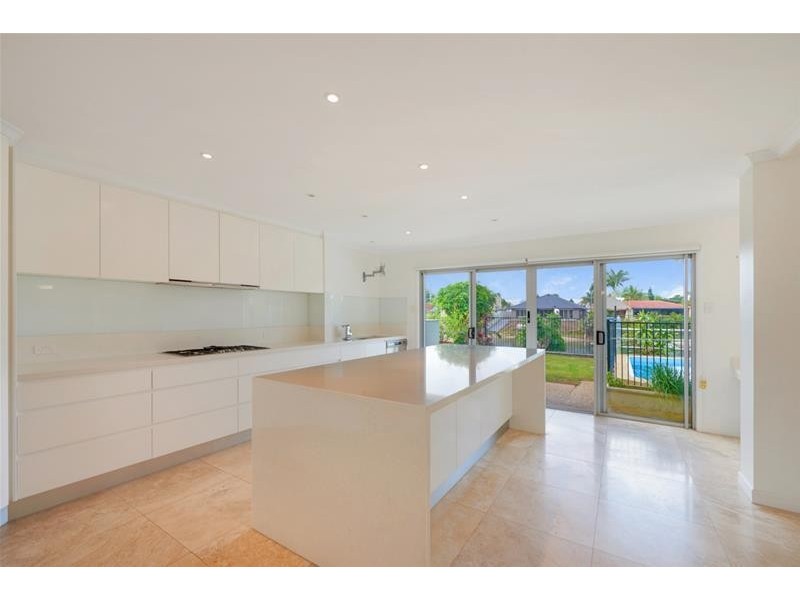 45 Rapallo Avenue, Isle Of Capri QLD 4217