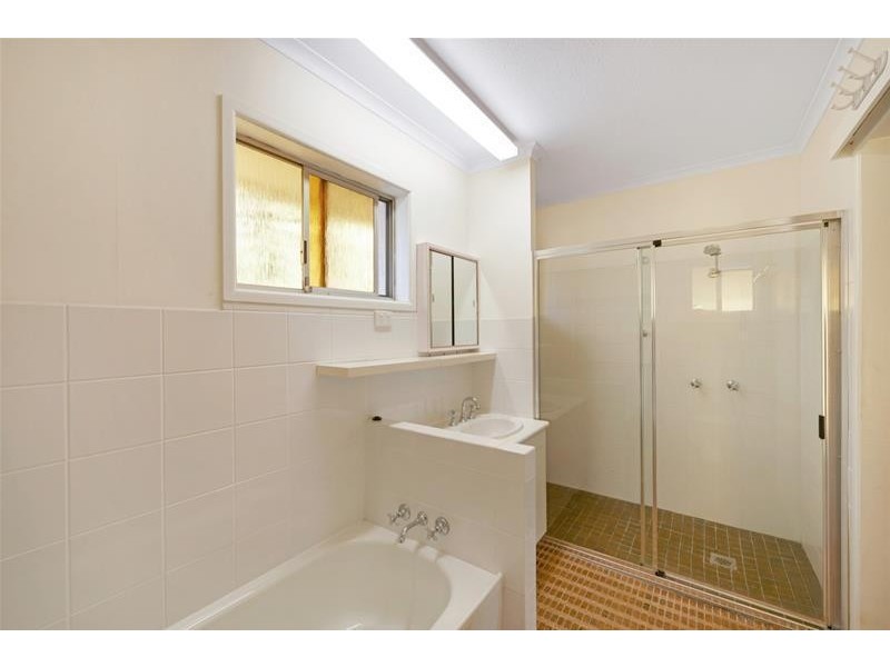 45 Rapallo Avenue, Isle Of Capri QLD 4217