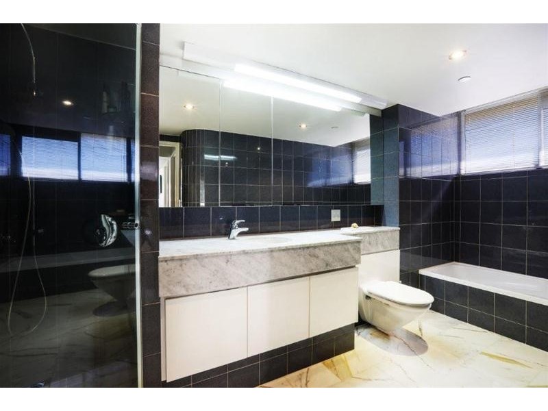 ‘Silverpoint’ 3510 Main Beach Parade, Main Beach QLD 4217