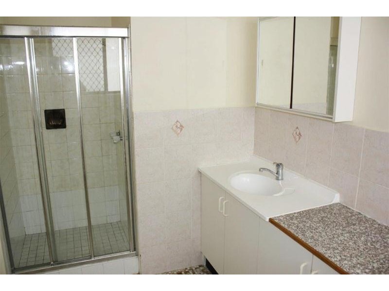 4/13 Wharf Road, Surfers Paradise QLD 4217