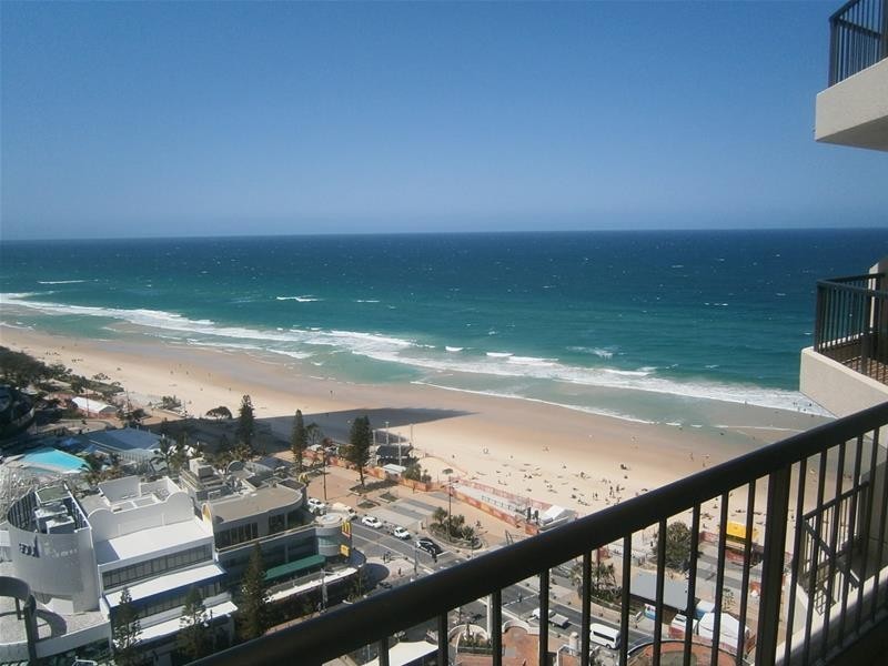 3 Hanlan Street ‘Allunga’, Surfers Paradise QLD 4217