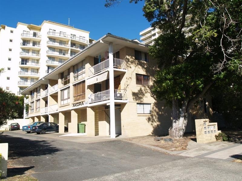19 River Terrace, Surfers Paradise QLD 4217