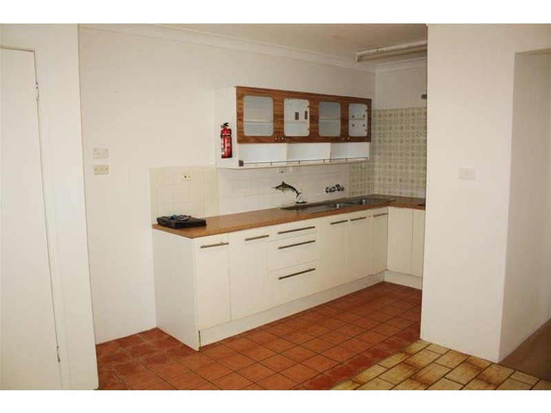 7 Sunrise Boulevard, Surfers Paradise QLD 4217