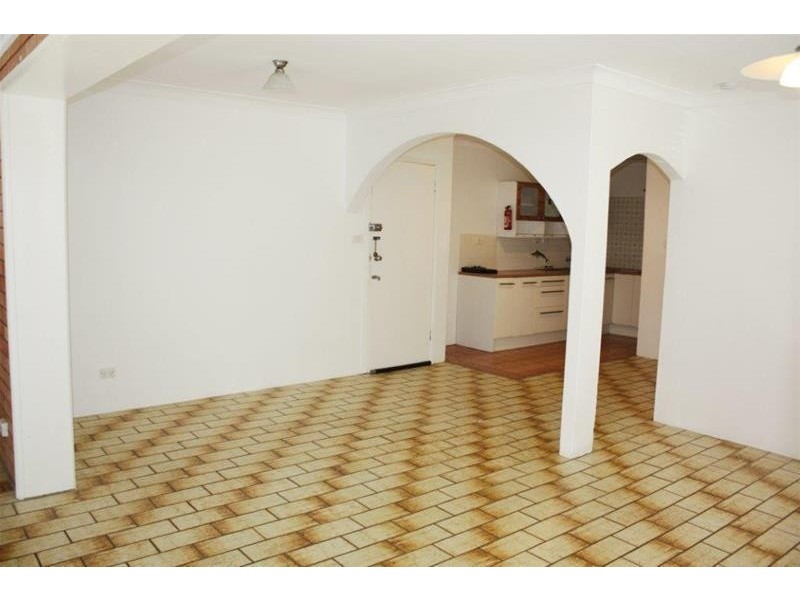 7 Sunrise Boulevard, Surfers Paradise QLD 4217