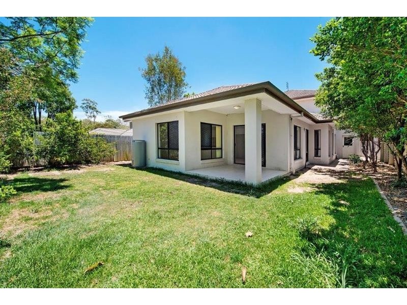 3 Mahogany Place, Molendinar QLD 4214