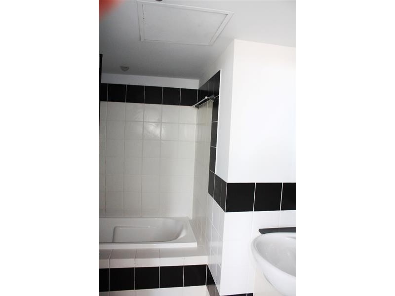 2865 Gold Coast Highway, Surfers Paradise QLD 4217