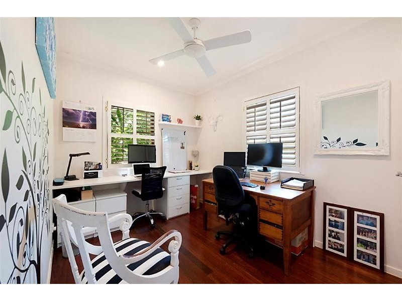 27 Egerton Street, Southport QLD 4215